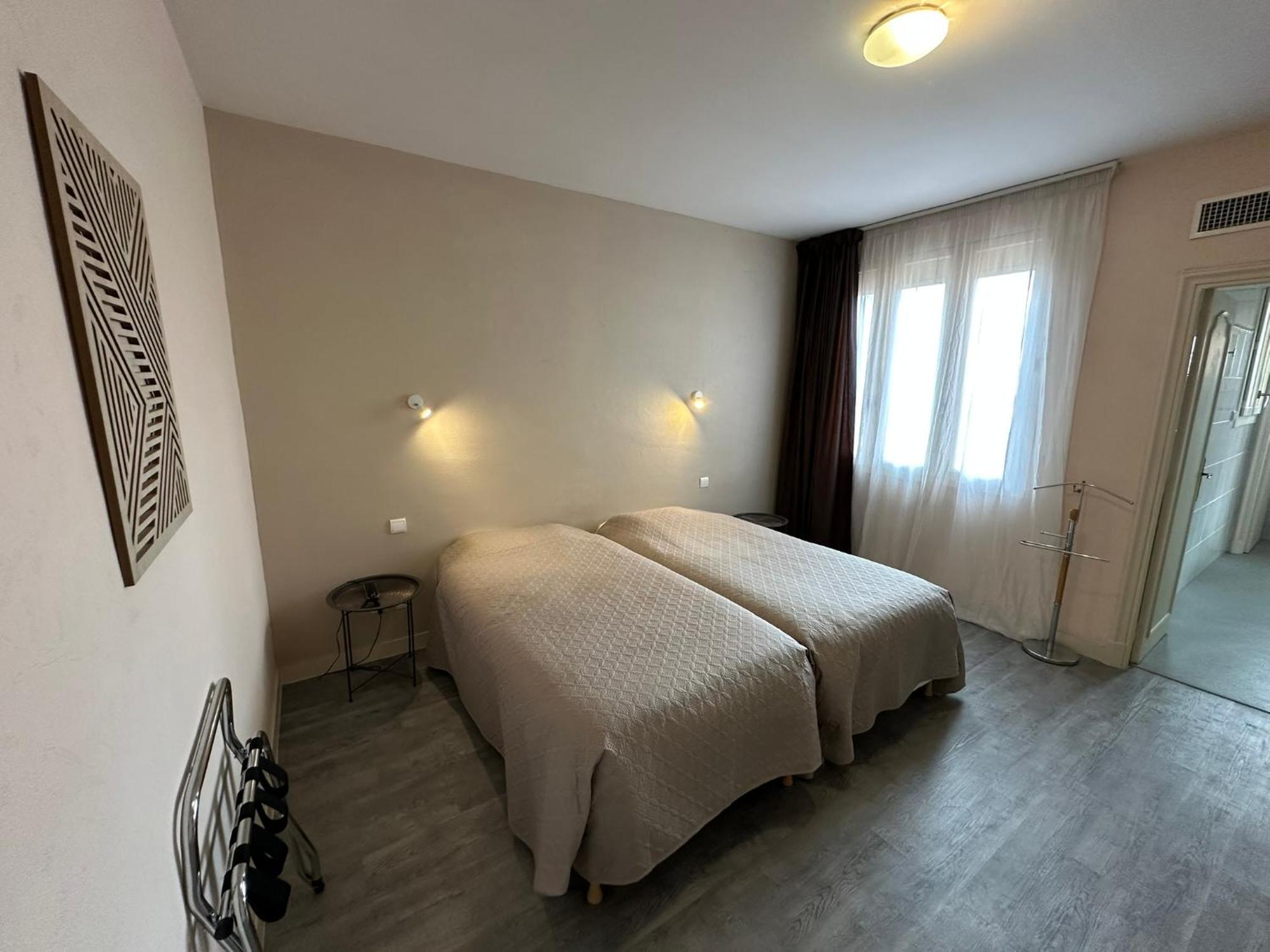 Hotel Chiffre Albi Exterior foto